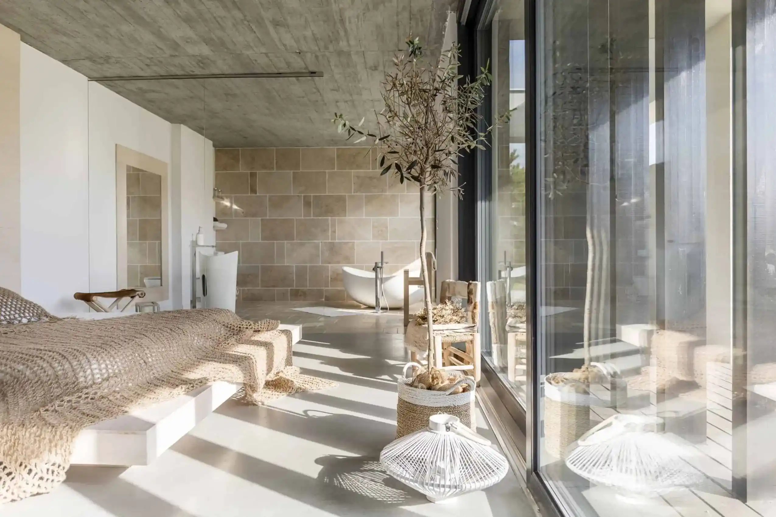 רונית מרום - עיצוב חדרי אמבטיה 2023