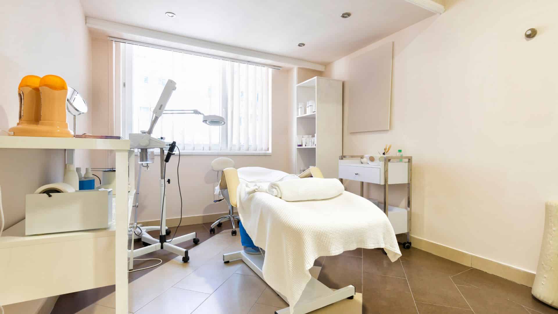 עיצוב קליניקה לקוסמטיקה - המדריך המלא ליצירת חלל מקצועי